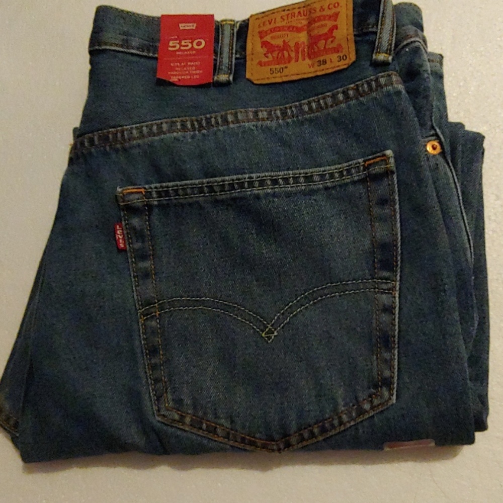 Levi jeans